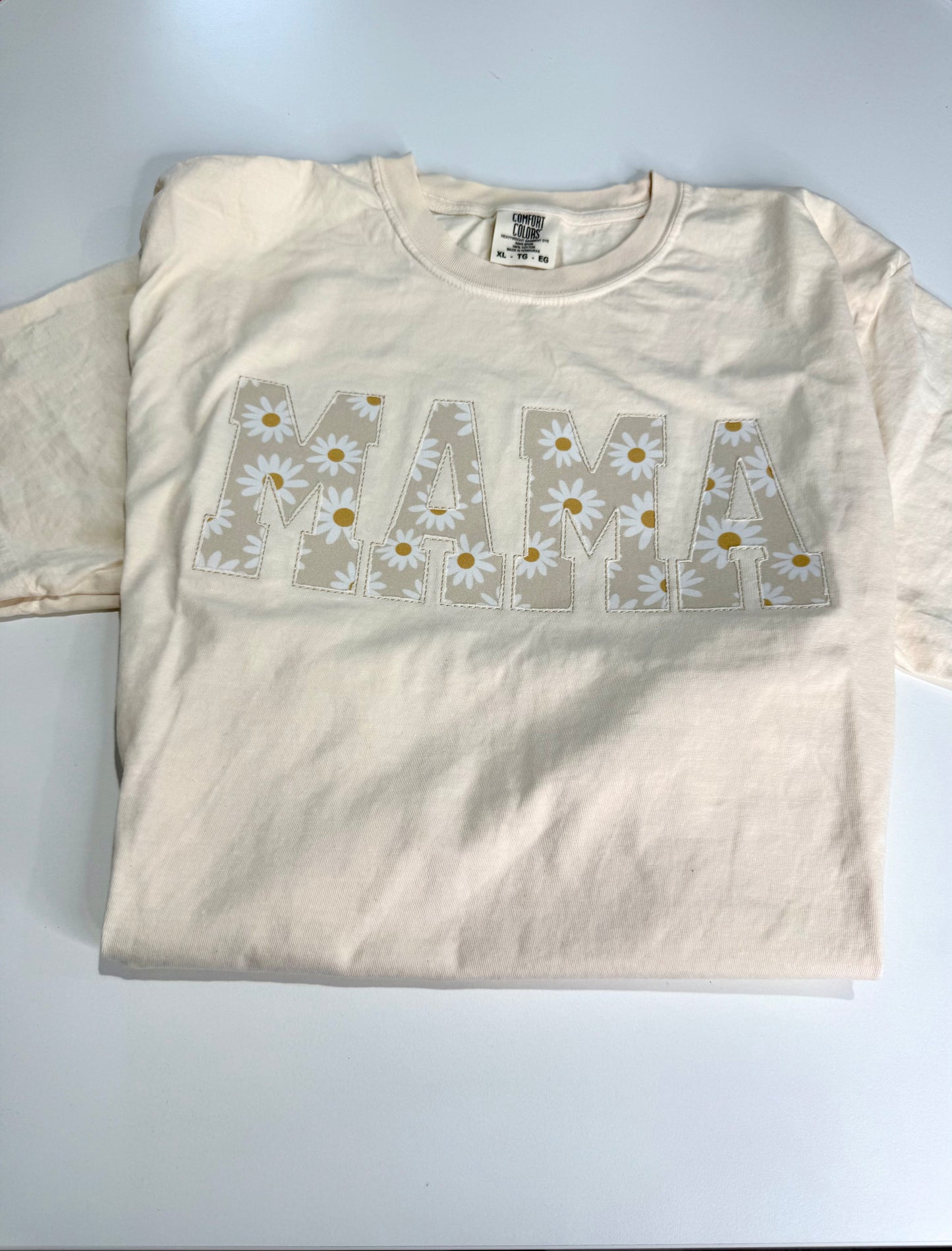 "MAMA" Sunflower Sweatshirt/T-shirt
